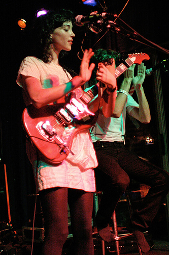 Annie Clark 06